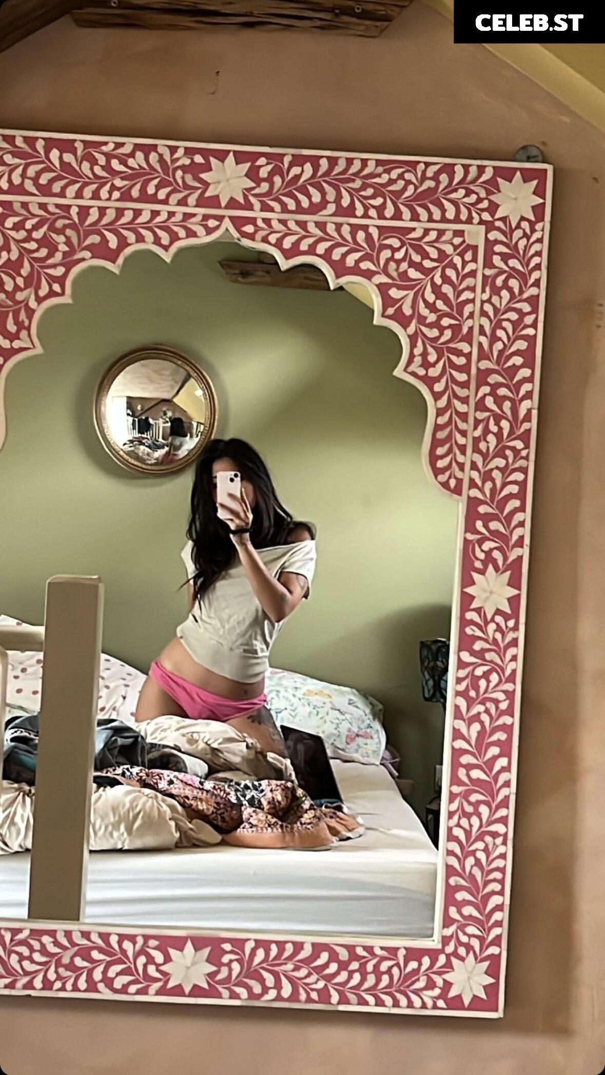 beabadoobee radvxz Image 4458492