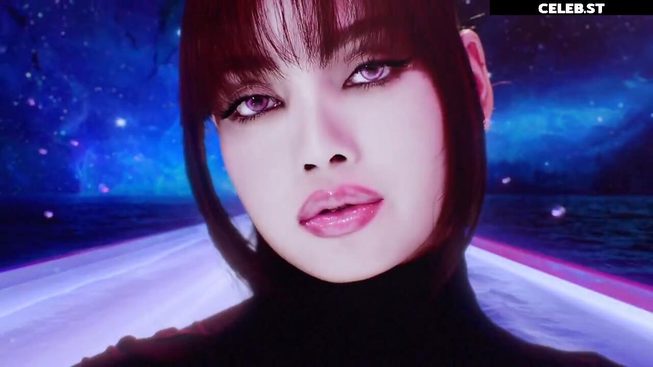 Lisa | BLΛƆKPIИK (Blackpink) Image 4458690
