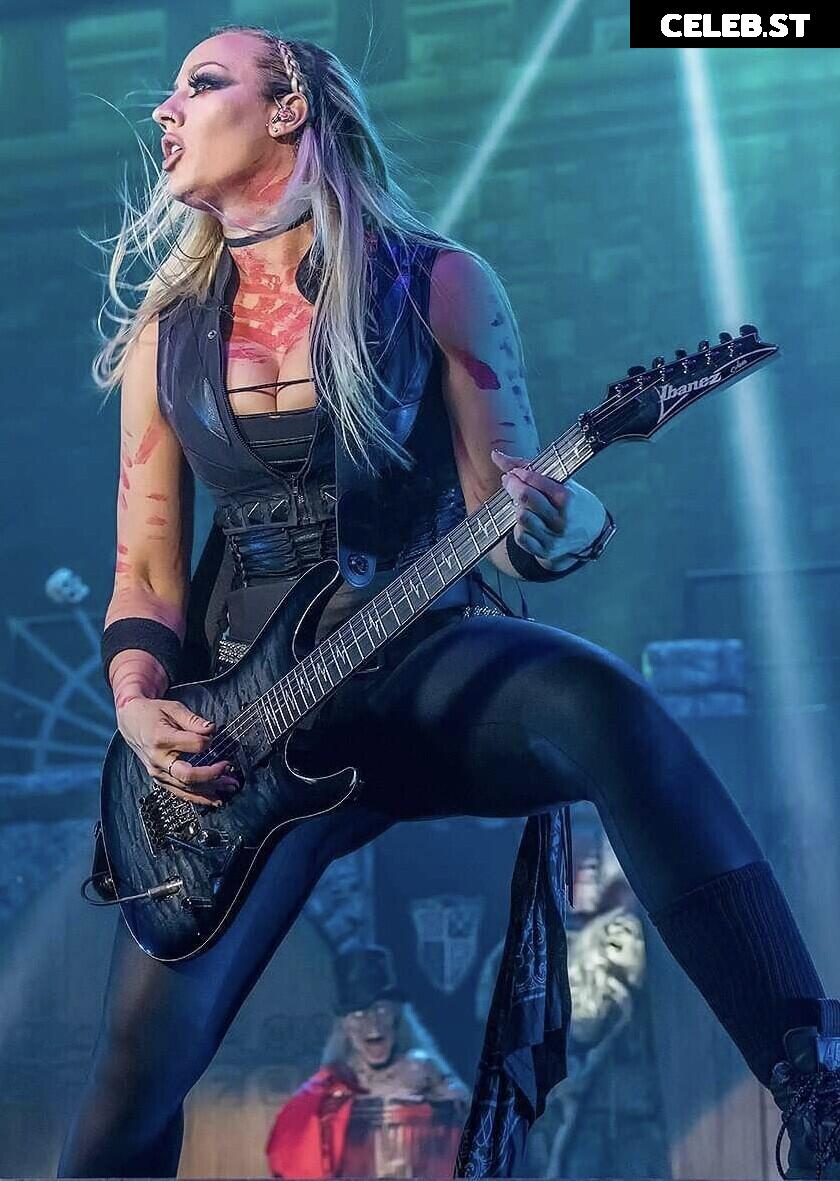 Women of Metal Image 4458252