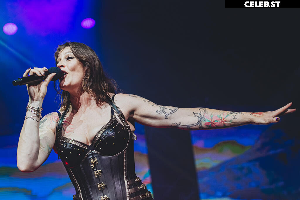 Women of Metal Image 4445584