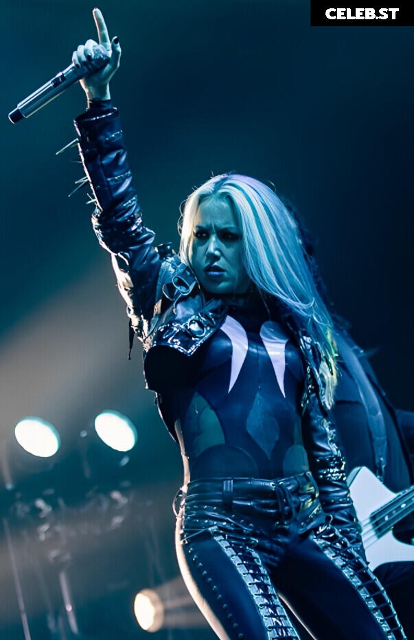 Women of Metal Image 4445256