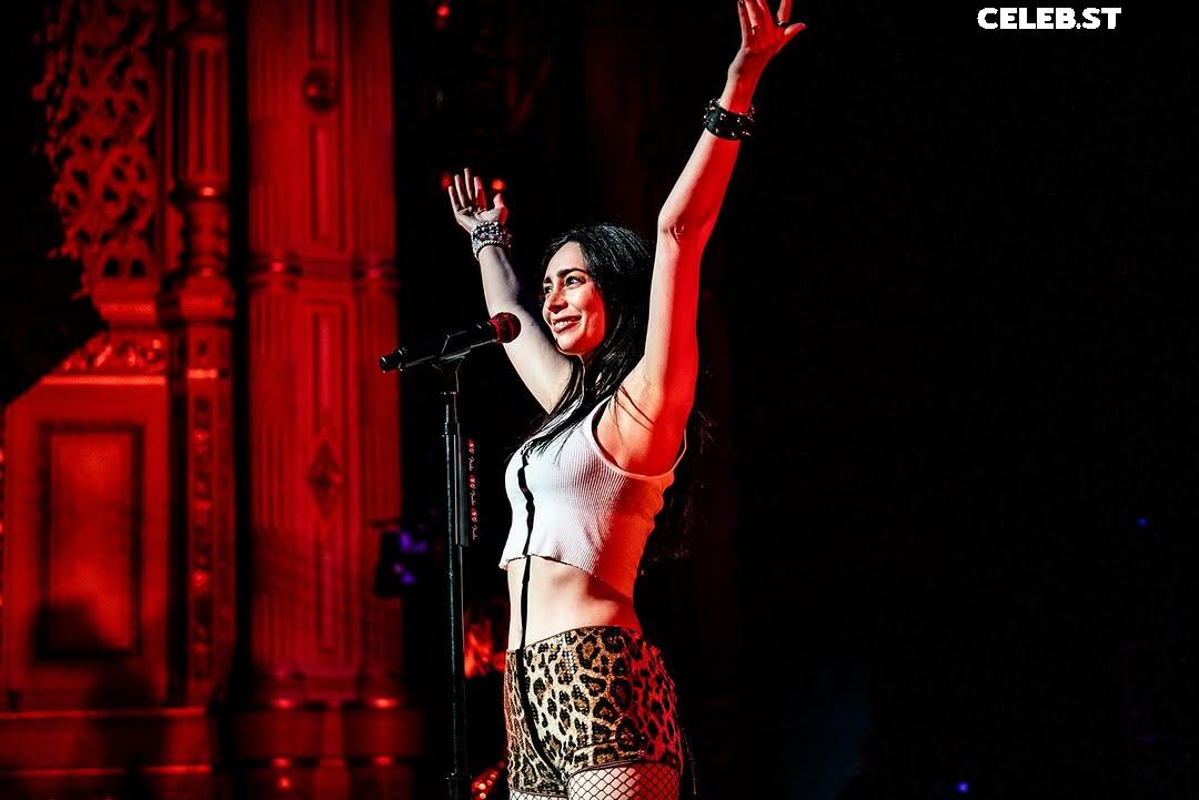 Lølø Image 4446869