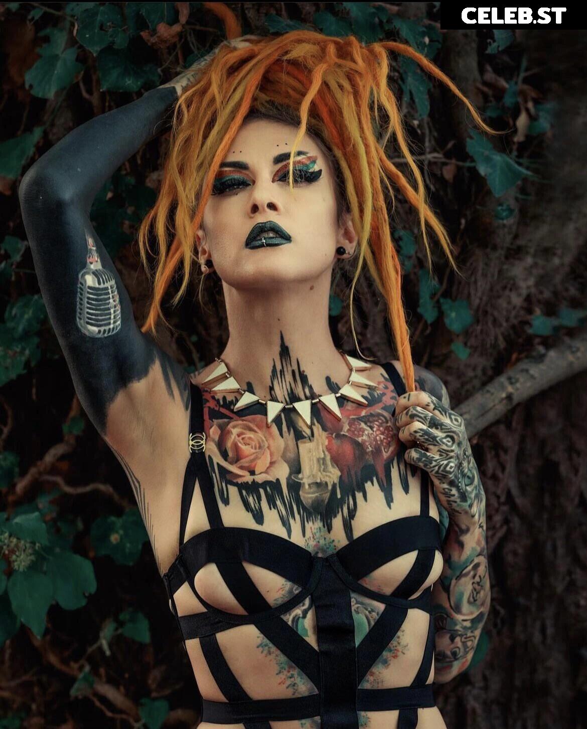 Women of Metal Image 4446491