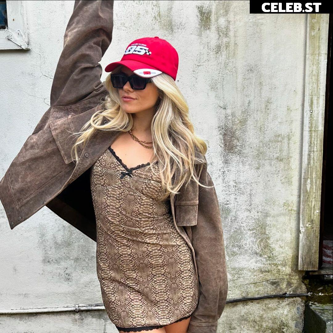 Peyton Cole Image 4446741