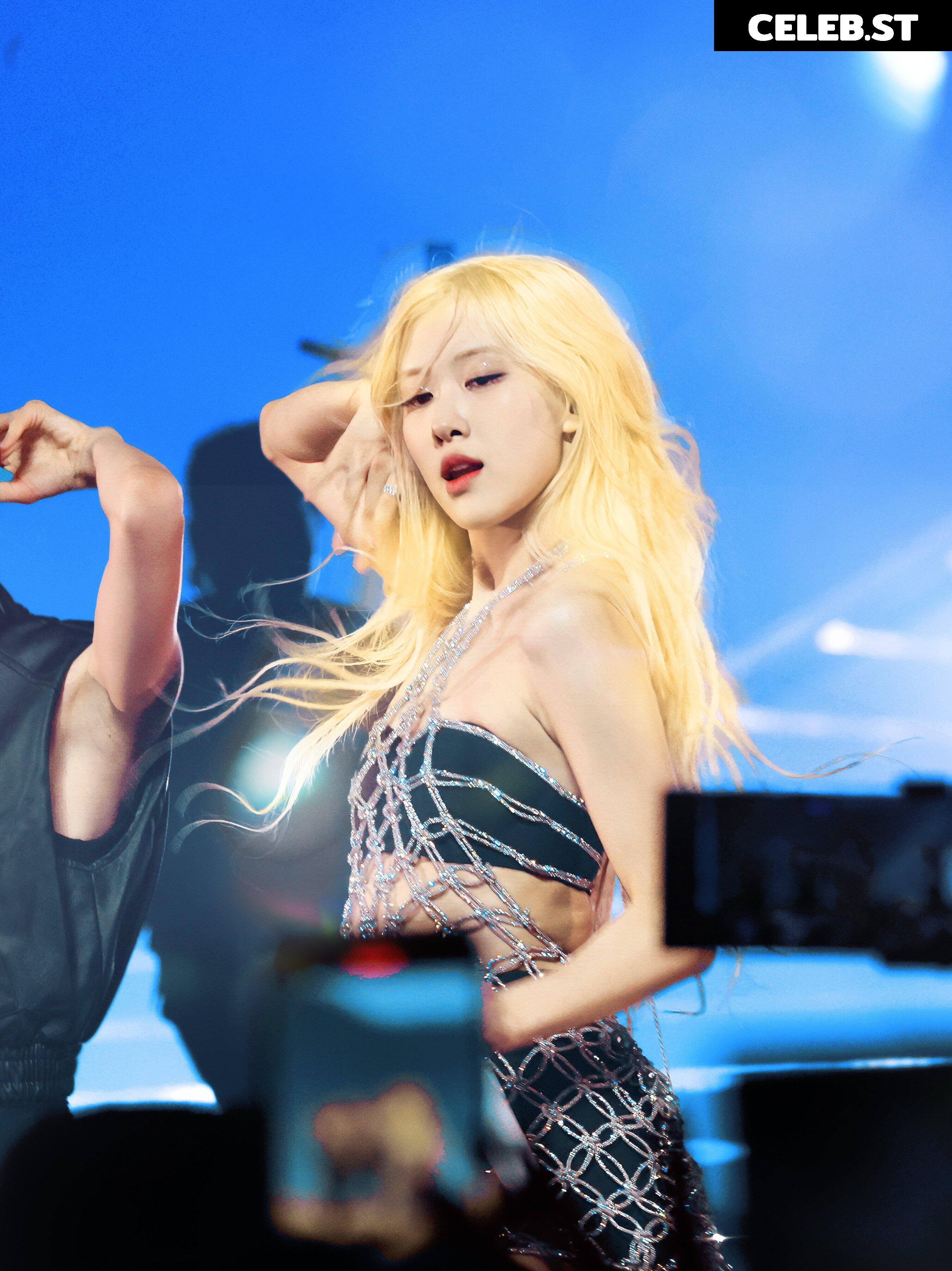 Rosé || Roseanne Park - BLΛƆKPIИK ( BLACKPINK ) Image 4446762