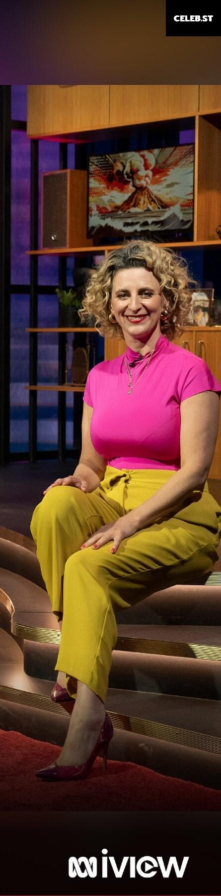 Felicity Ward, The Office AU. Image 4446257