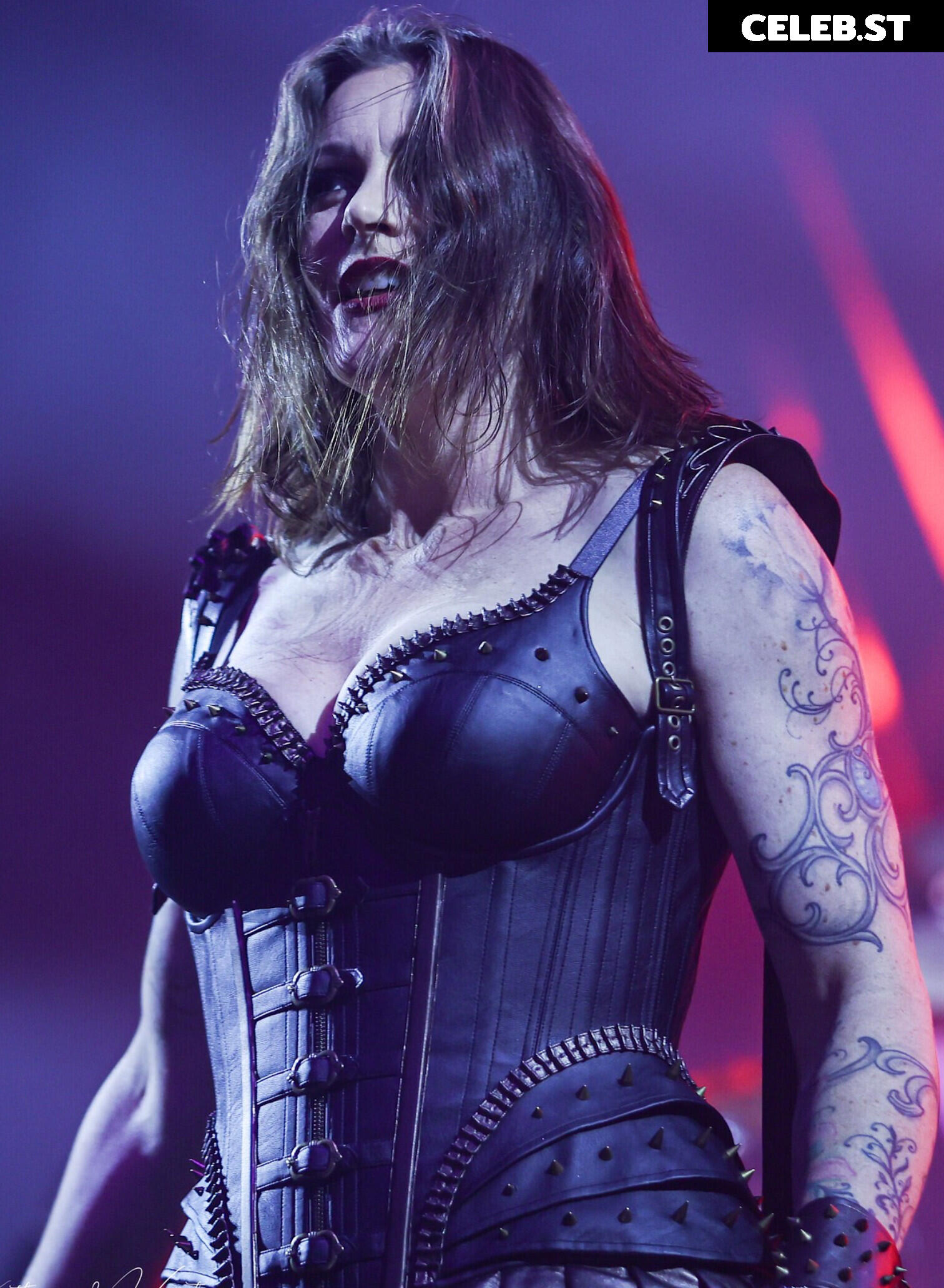 Women of Metal Image 4447876