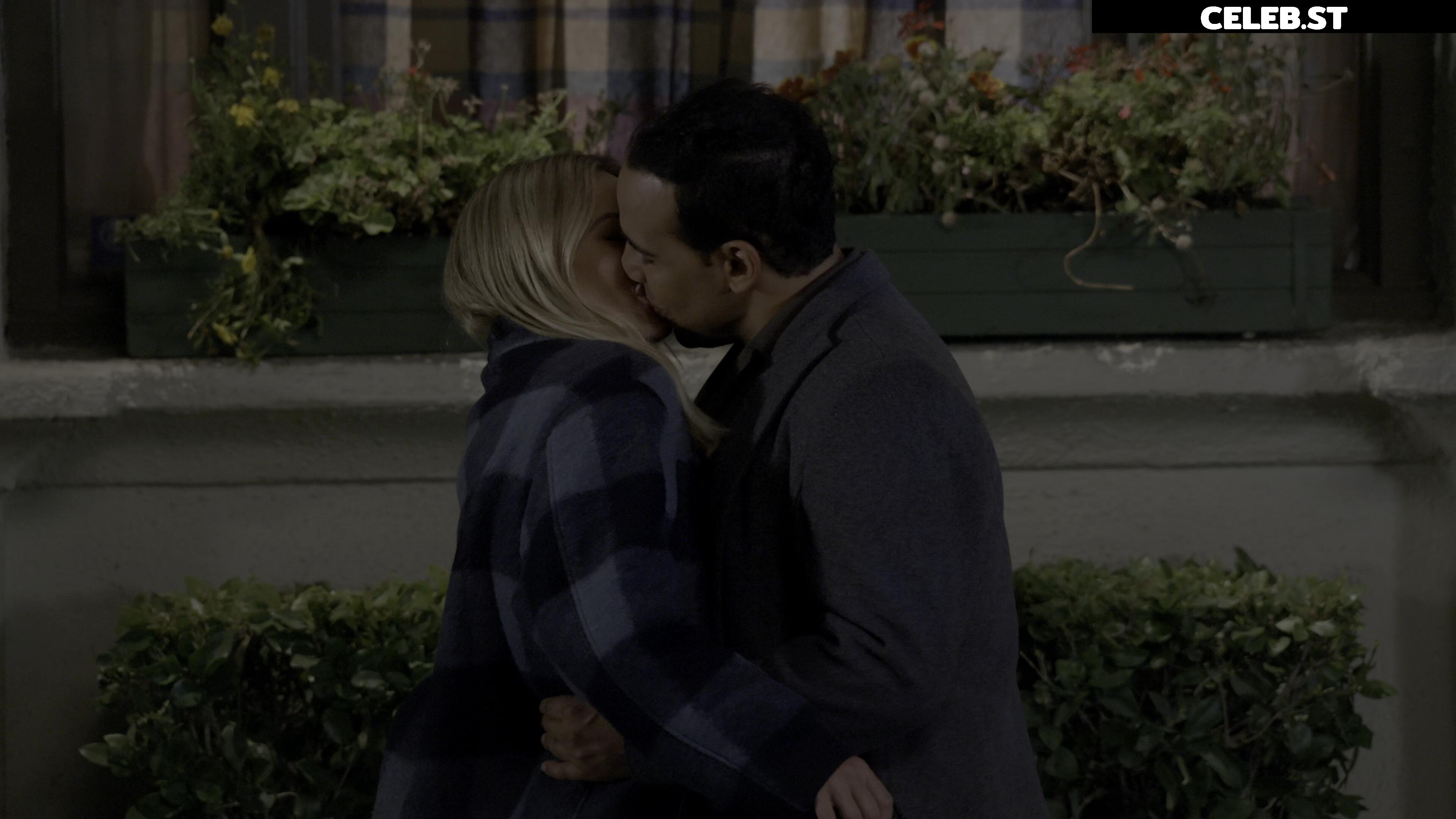 Hilary Duff Image 4447433