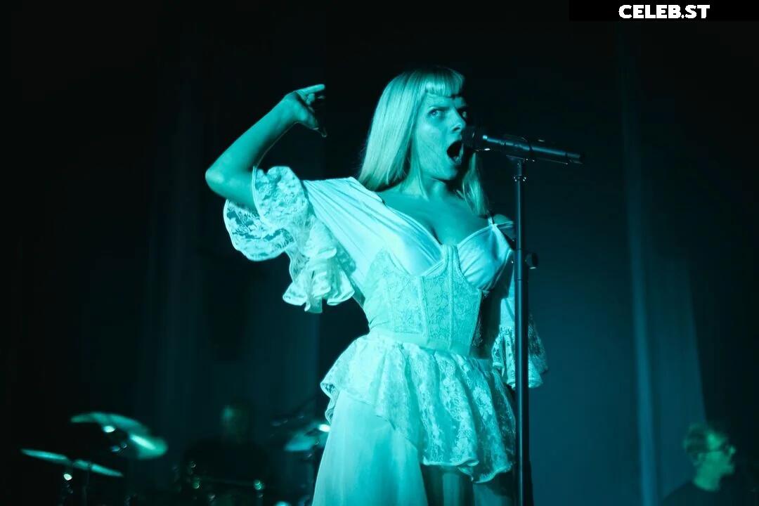 Aurora Aksnes (singer) Image 4447769