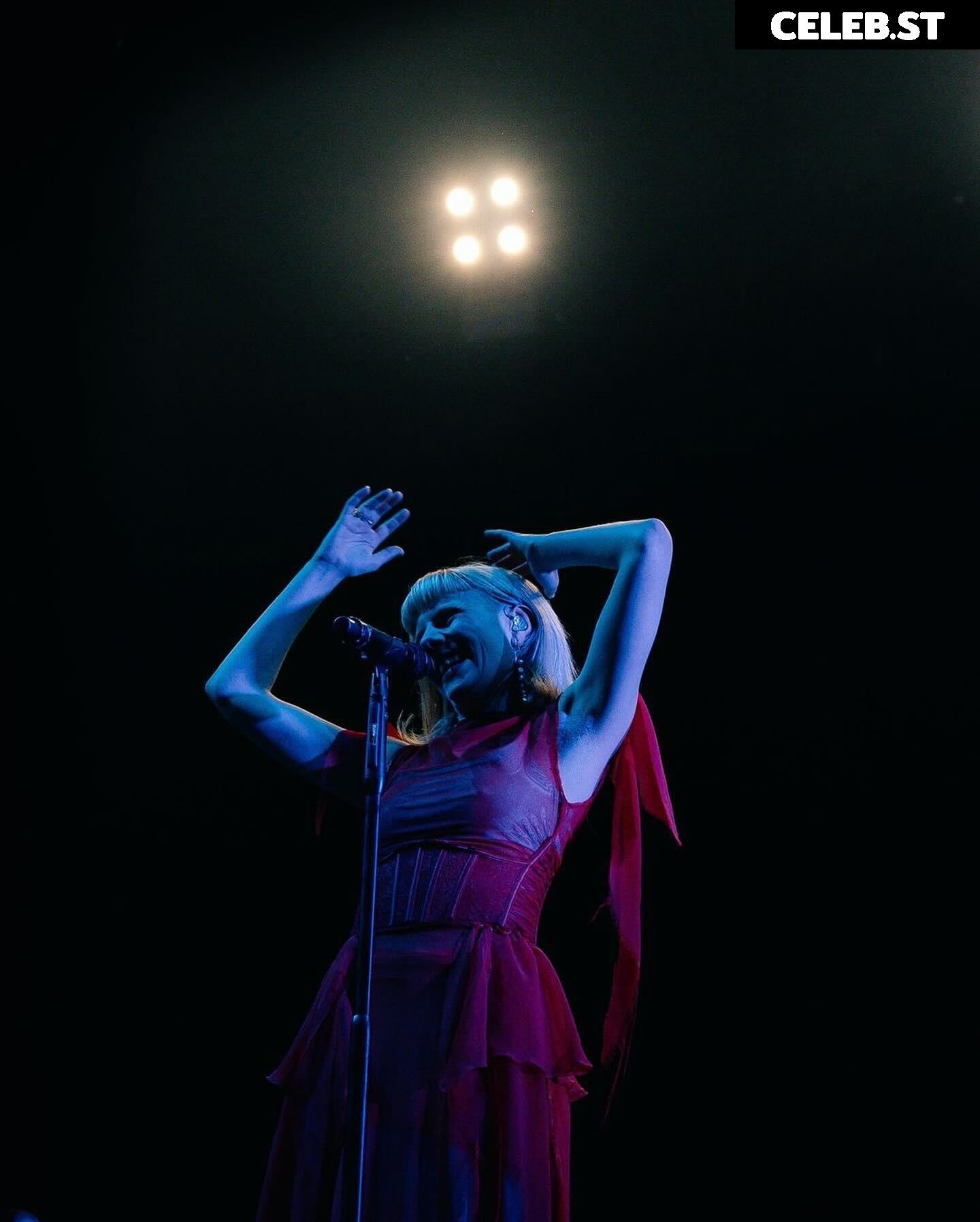 Aurora Aksnes (singer) Image 4447156
