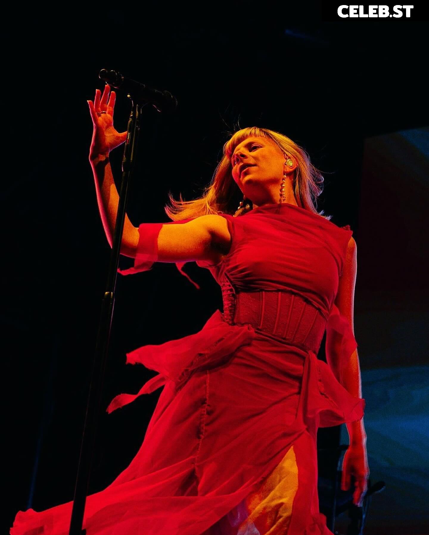 Aurora Aksnes (singer) Image 4447174