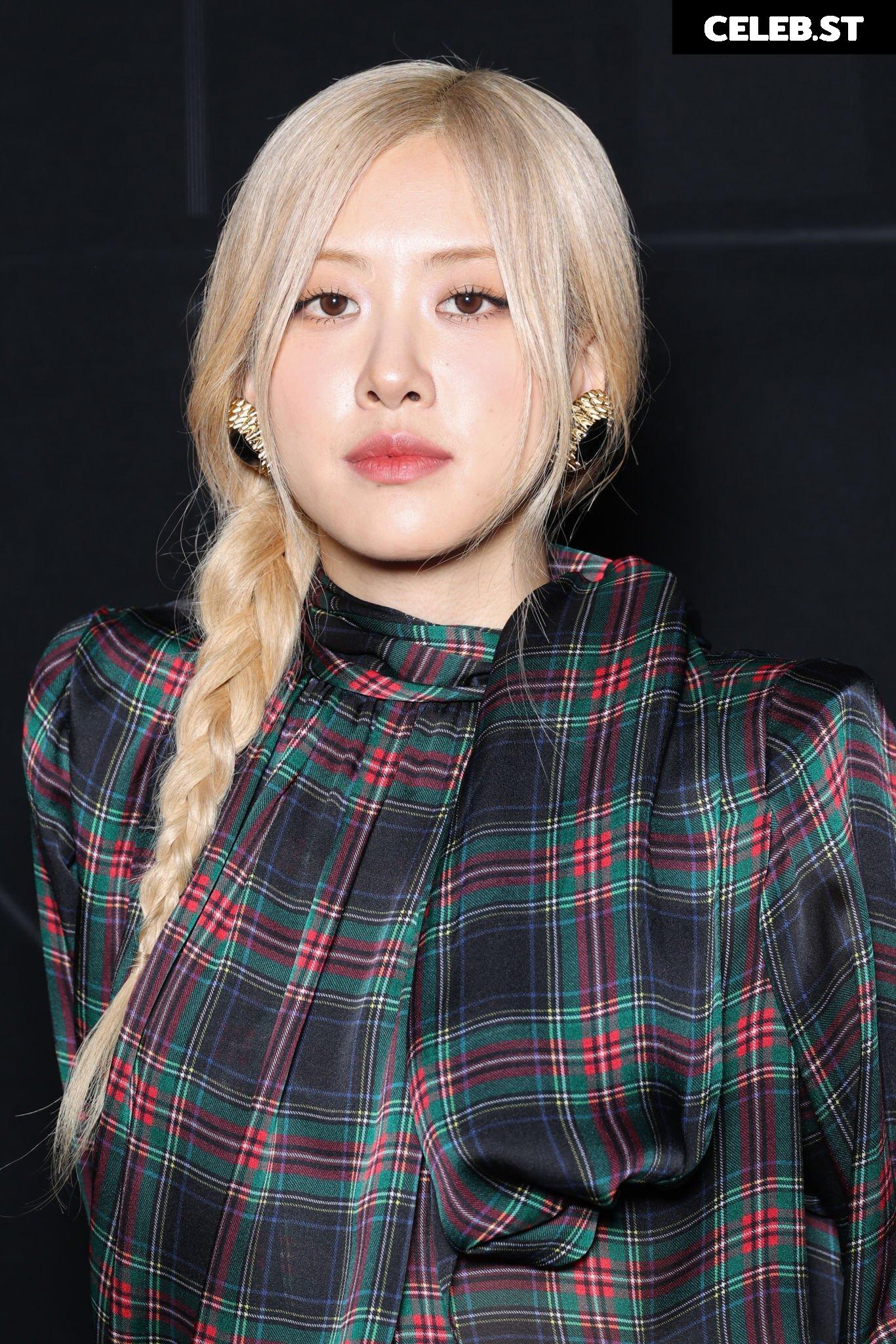 Rosé || Roseanne Park - BLΛƆKPIИK ( BLACKPINK ) Image 4447077