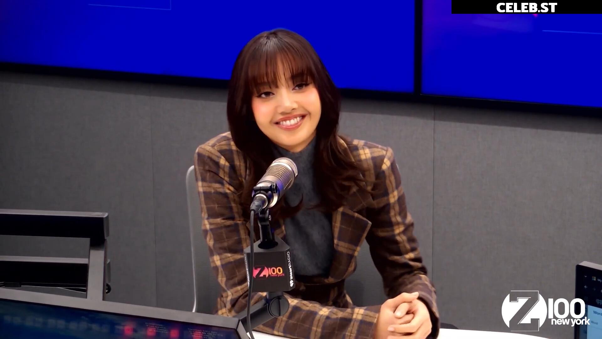 Lisa | BLΛƆKPIИK (Blackpink) Image 4447026