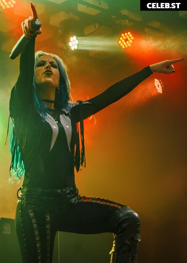 Women of Metal Image 4447239