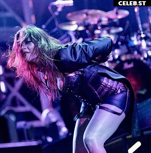 Women of Metal Image 4444087