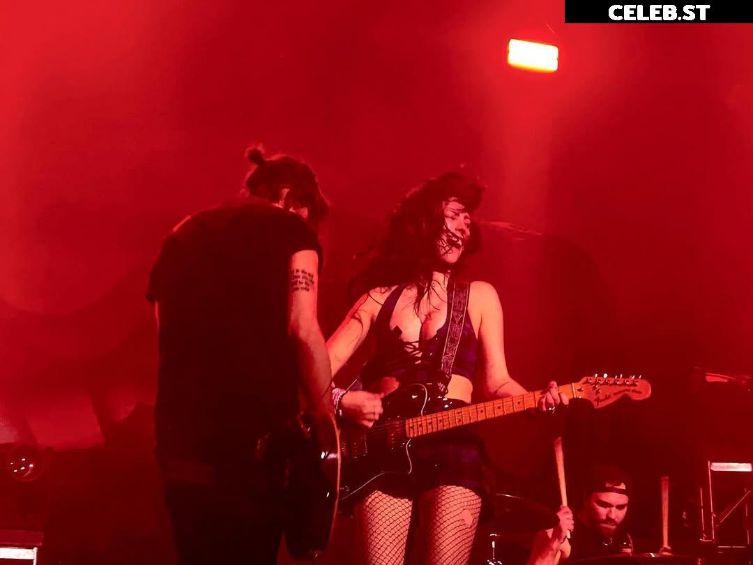 Lølø Image 4444981