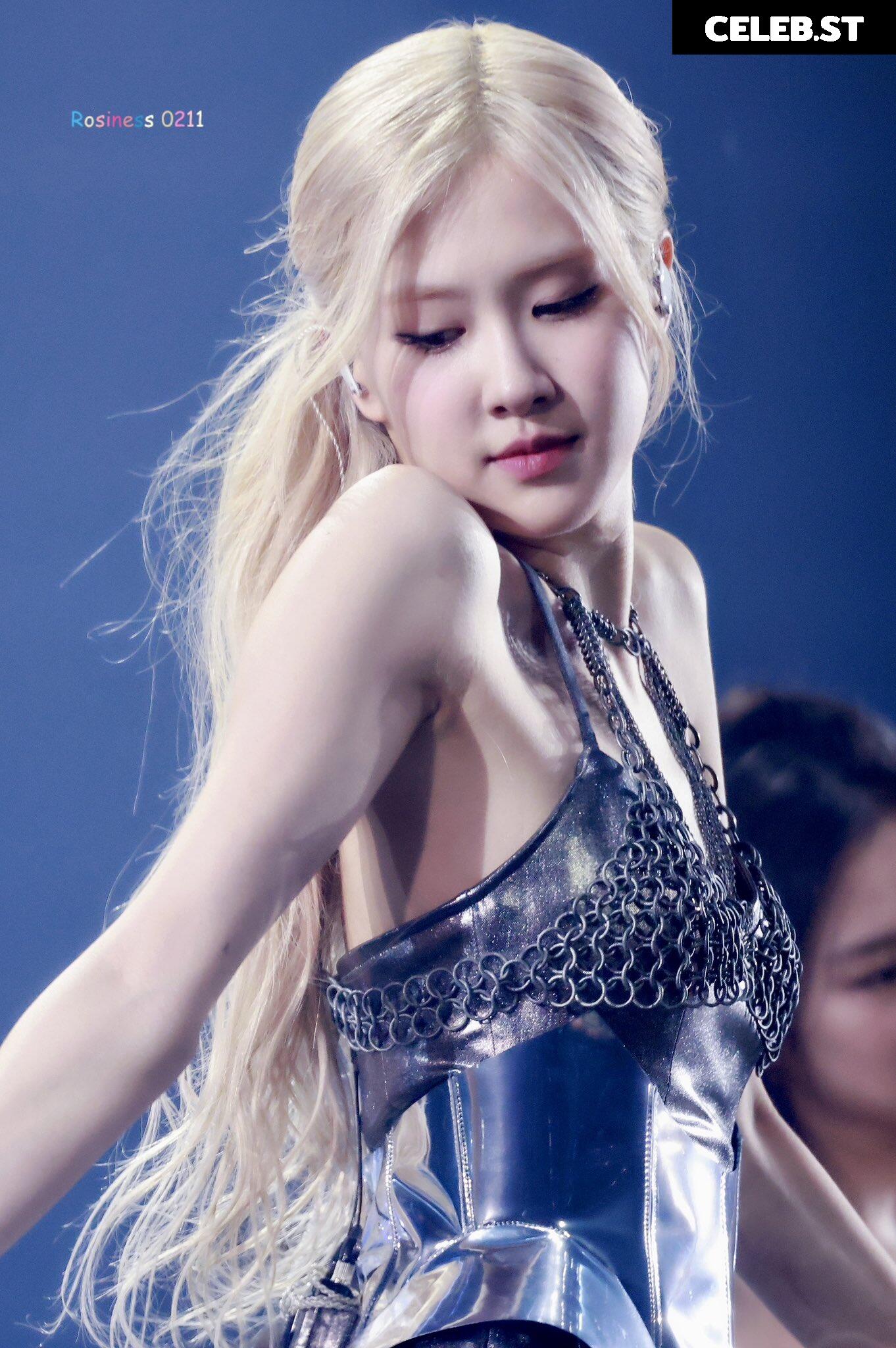Rosé || Roseanne Park - BLΛƆKPIИK ( BLACKPINK ) Image 4444924