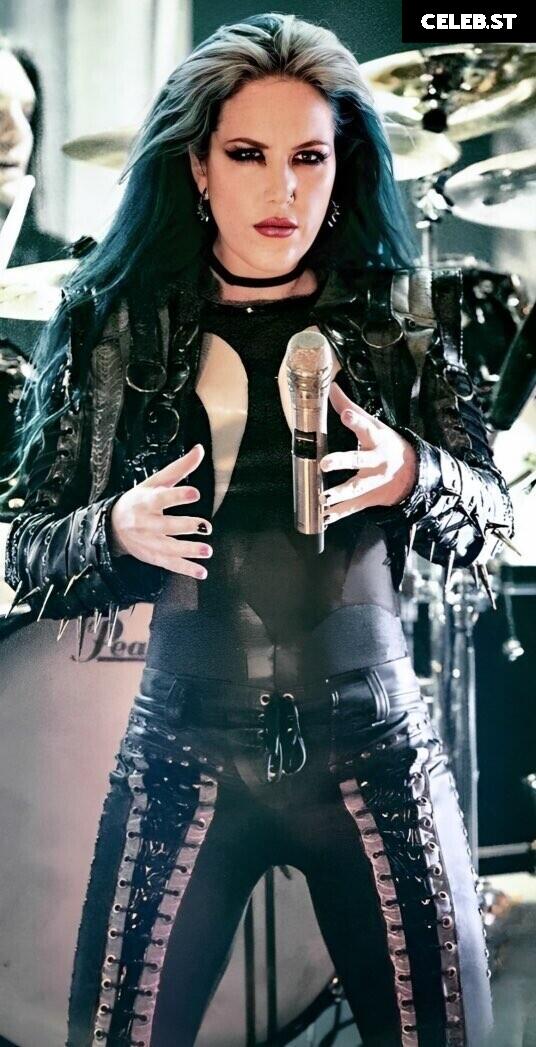 Women of Metal Image 4441695