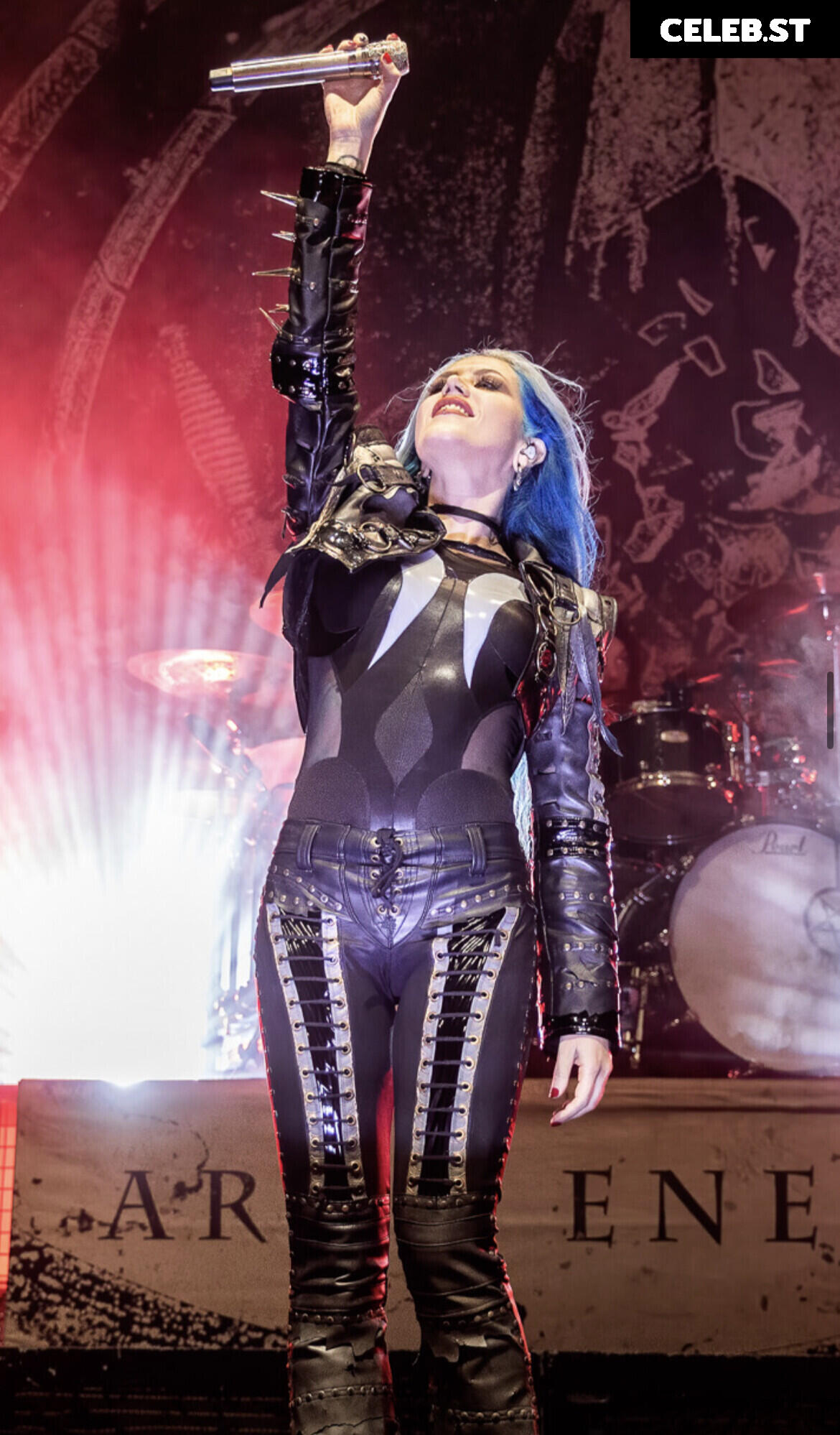 Women of Metal Image 4441924
