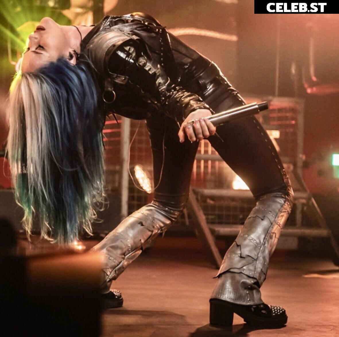 Women of Metal Image 4442491