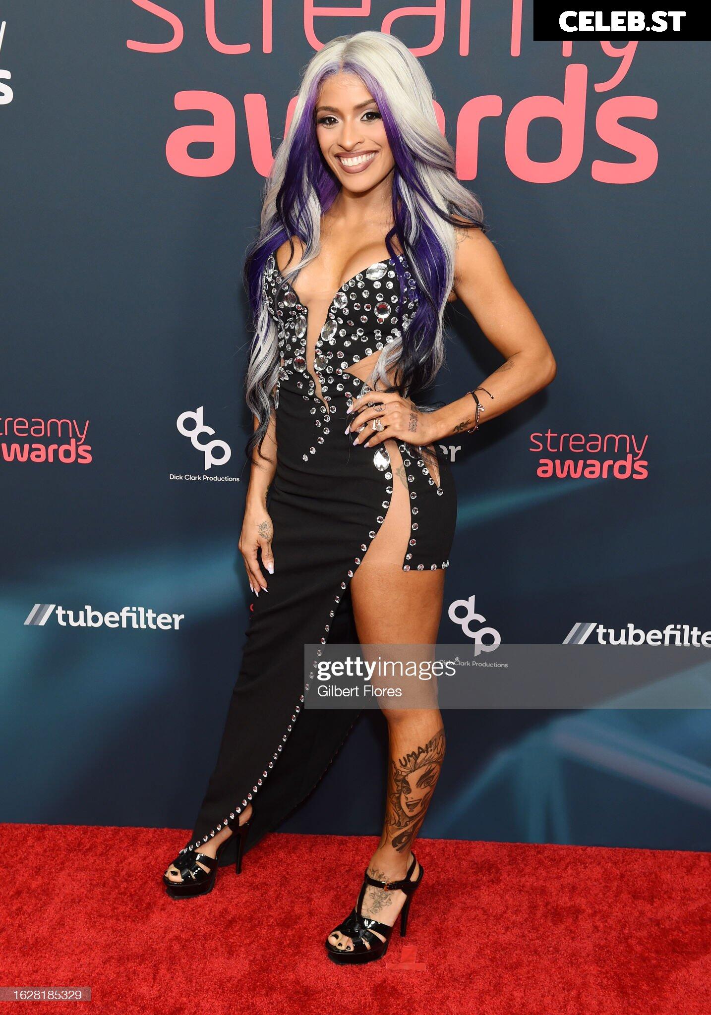 Zelina Vega // Thea Trinidad Image 4443027