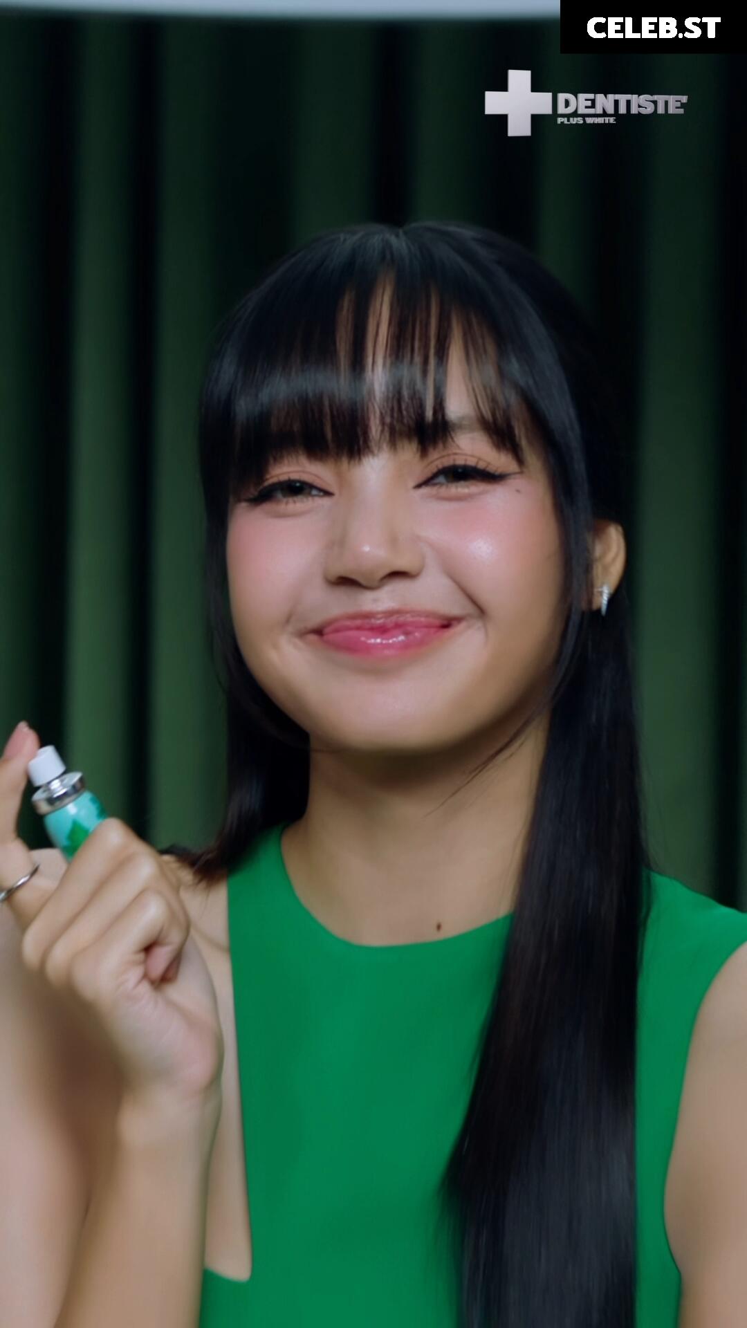 Lisa | BLΛƆKPIИK (Blackpink) Image 4443320