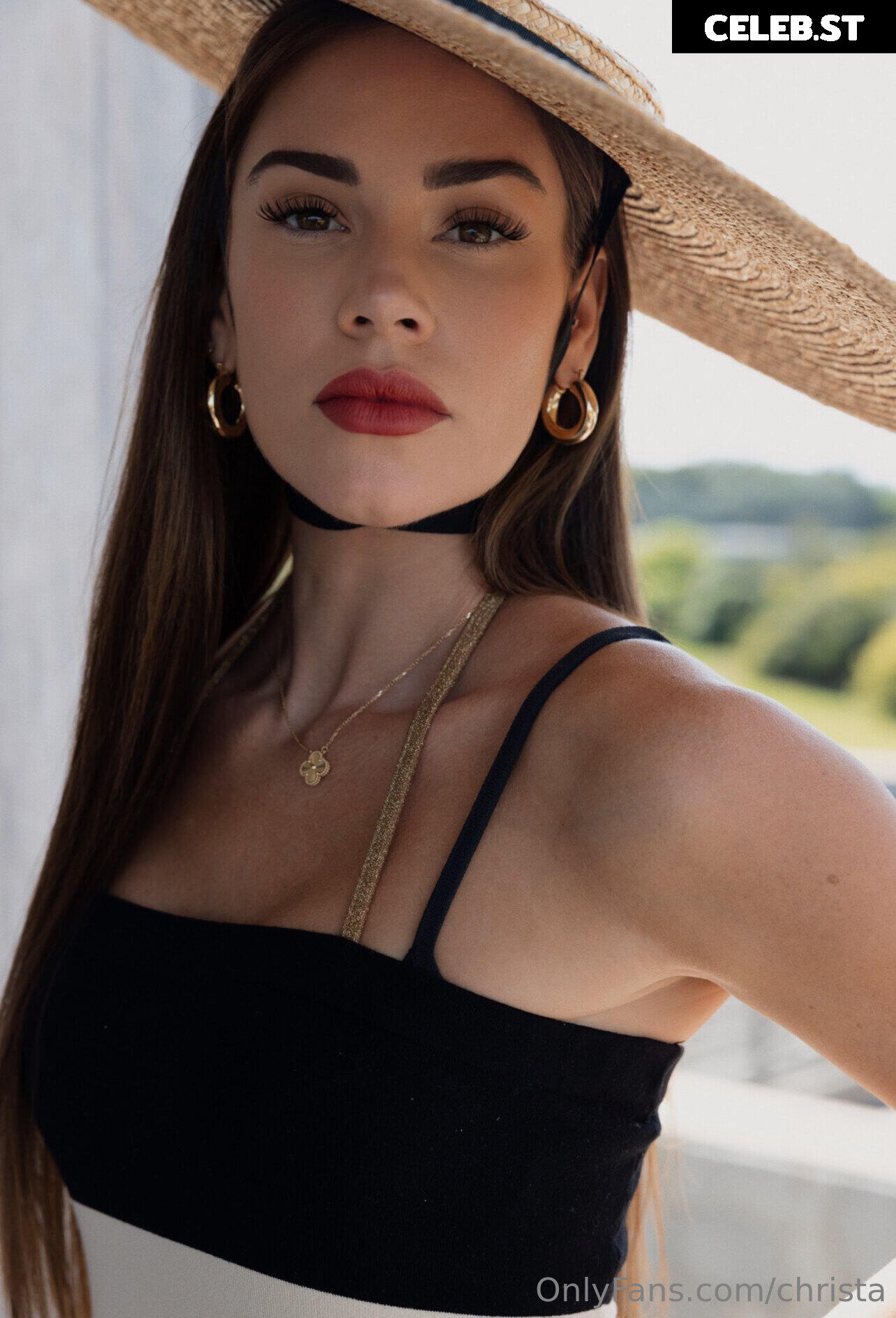 Christa Allen Image 4443292