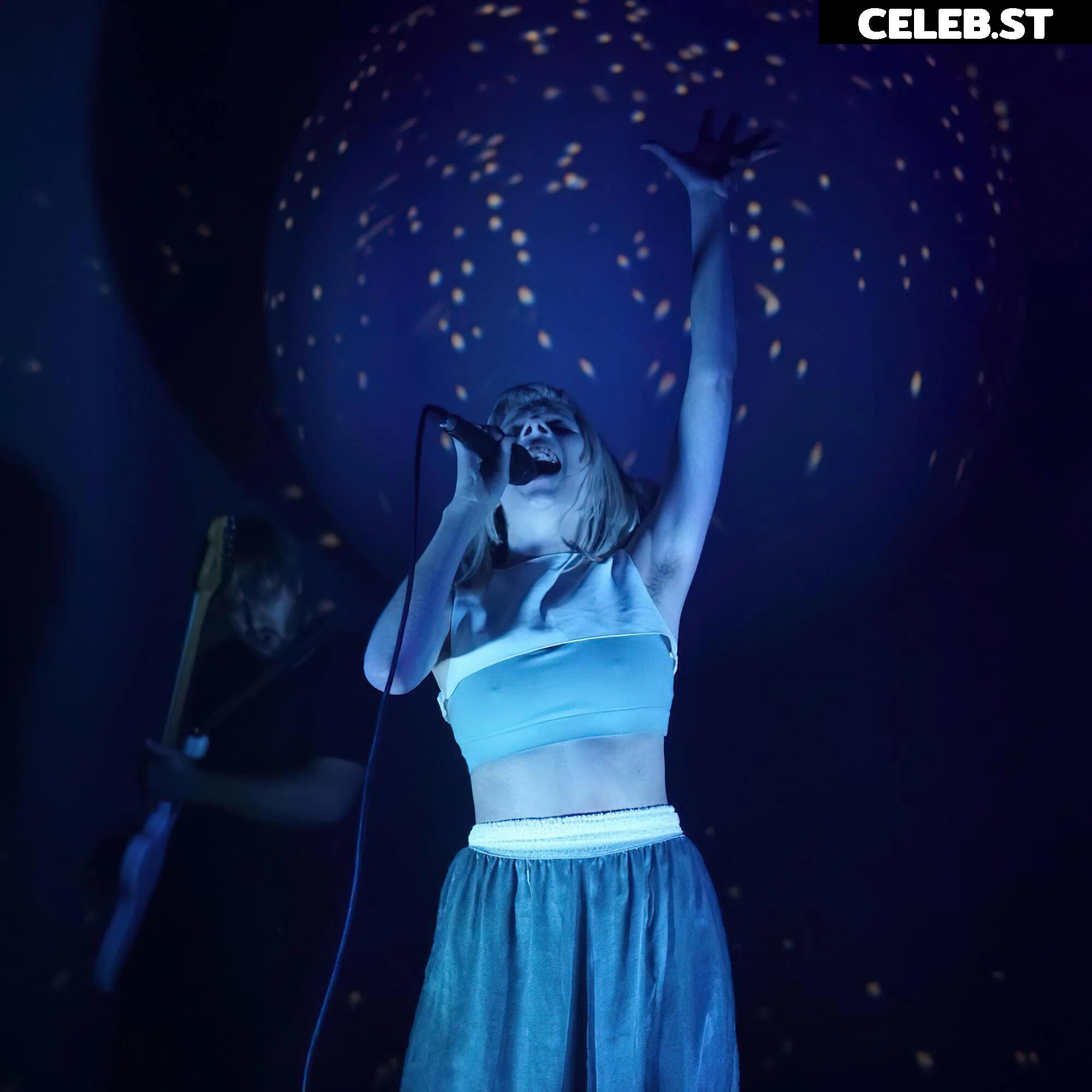 Aurora Aksnes (singer) Image 4443215