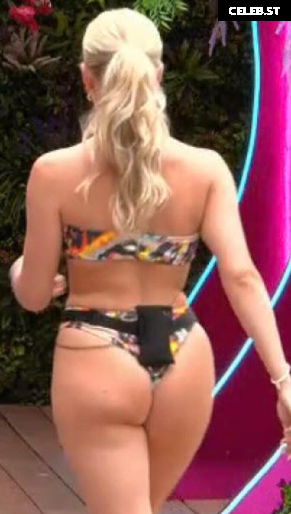 Molly Marsh | Best known: Love Island Image 4443946