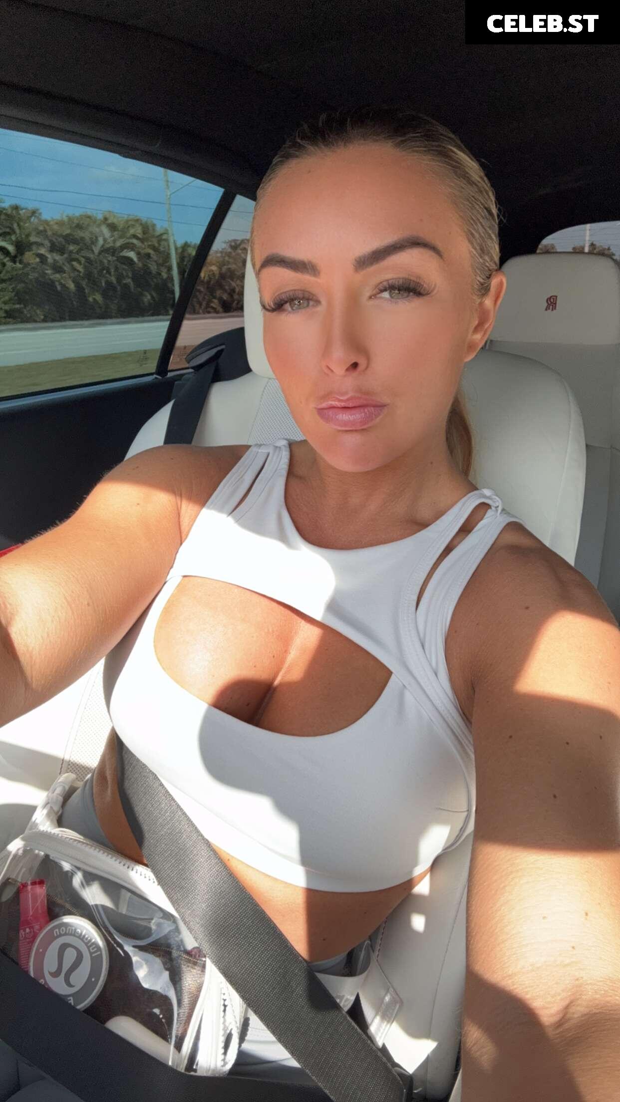 Mandy Sacs | Mandy Rose Image 4440456