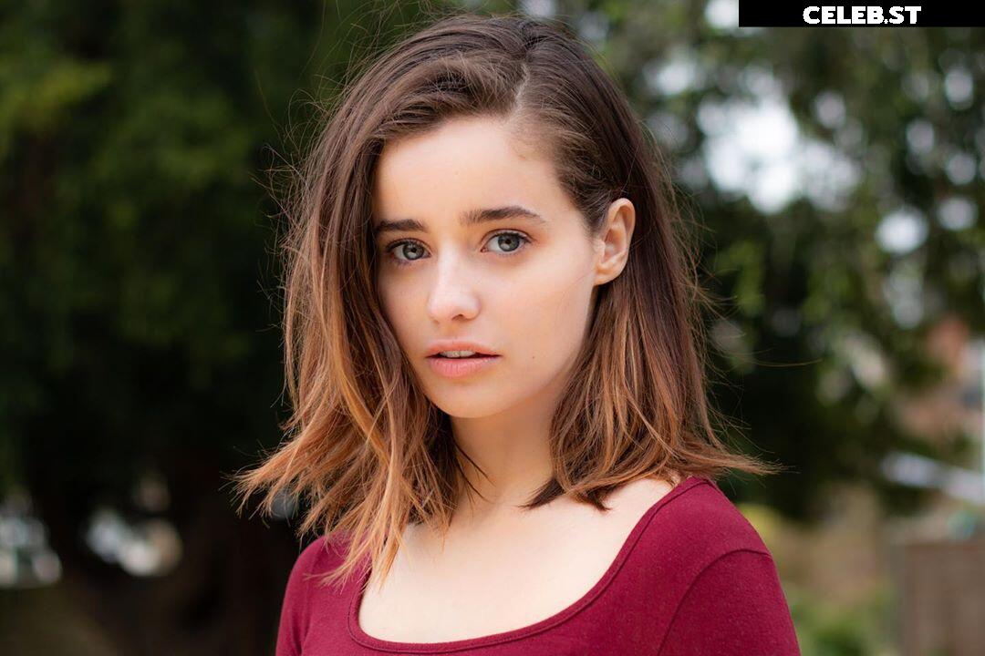 Holly Earl Image 4440470