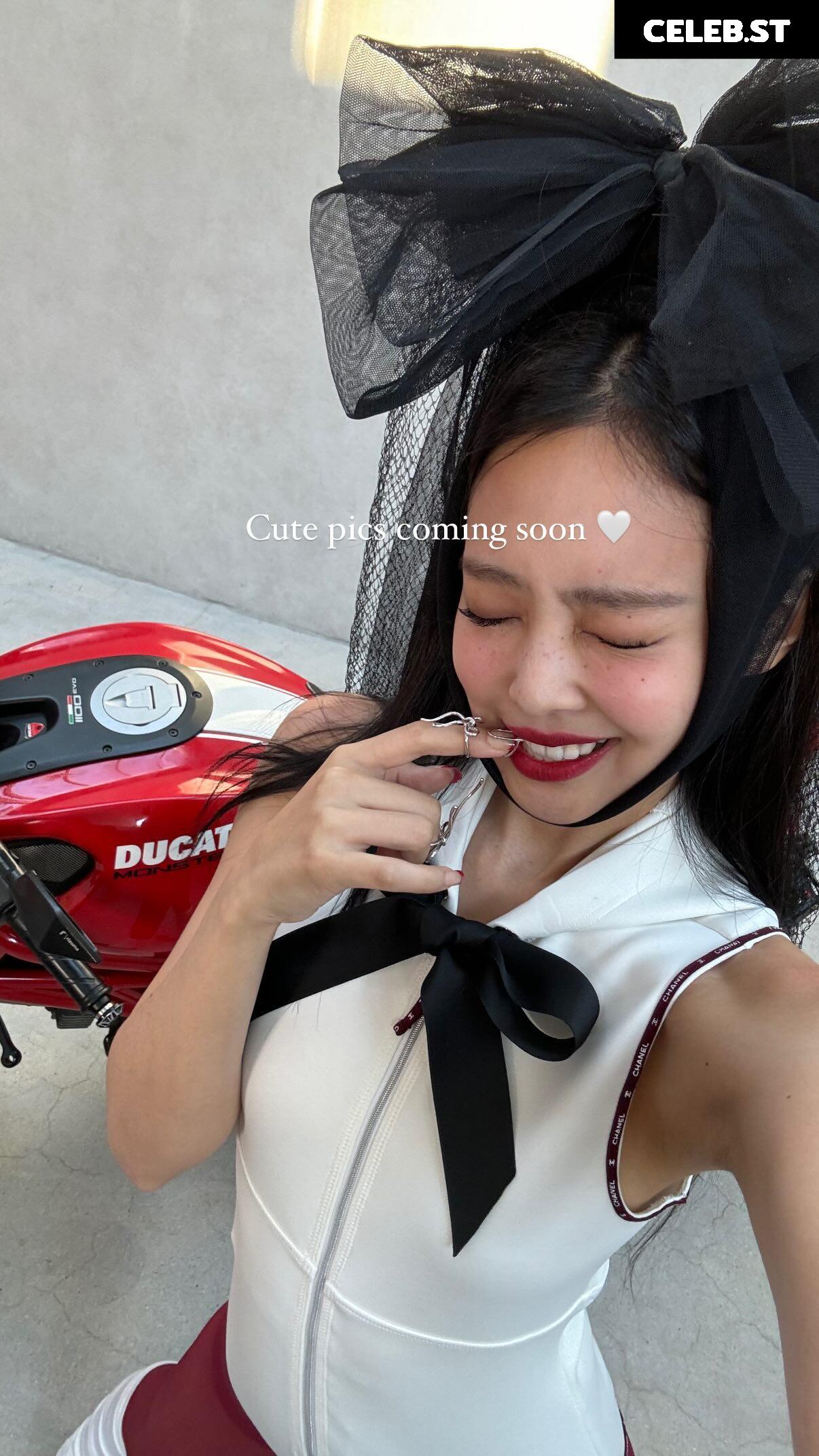 Jennie | BLΛƆKPIИK (Blackpink) Image 4440333