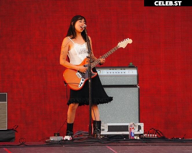 beabadoobee radvxz Image 4449516