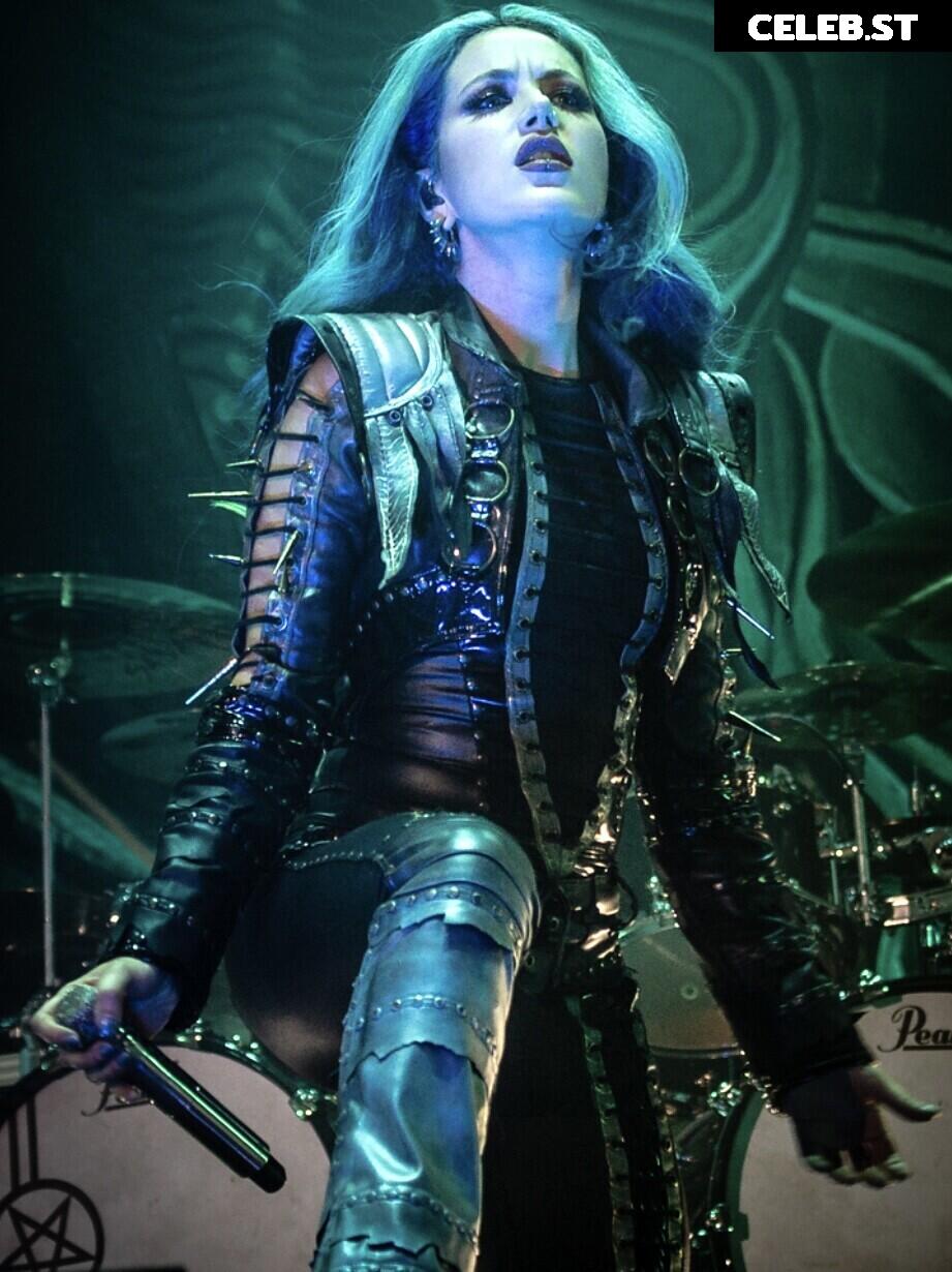 Women of Metal Image 4449442