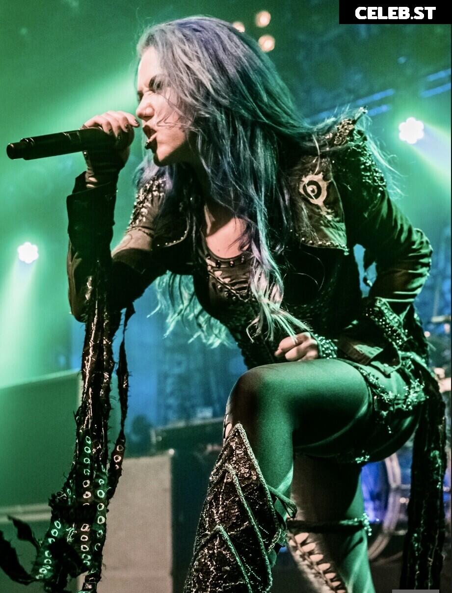 Women of Metal Image 4449715