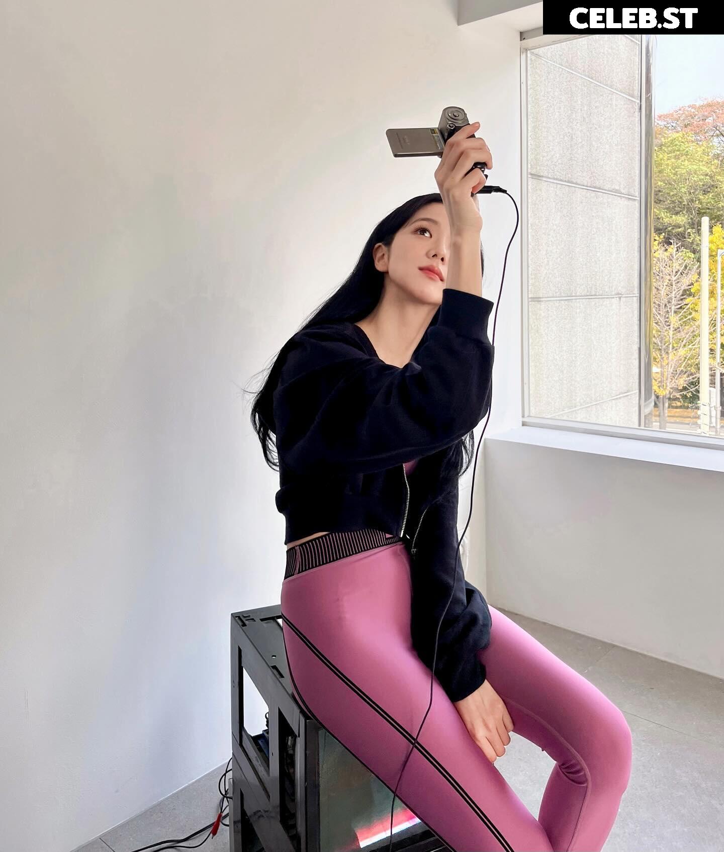Jisoo  || - BLΛƆKPIИK ( BLACKPINK ) Image 4448208