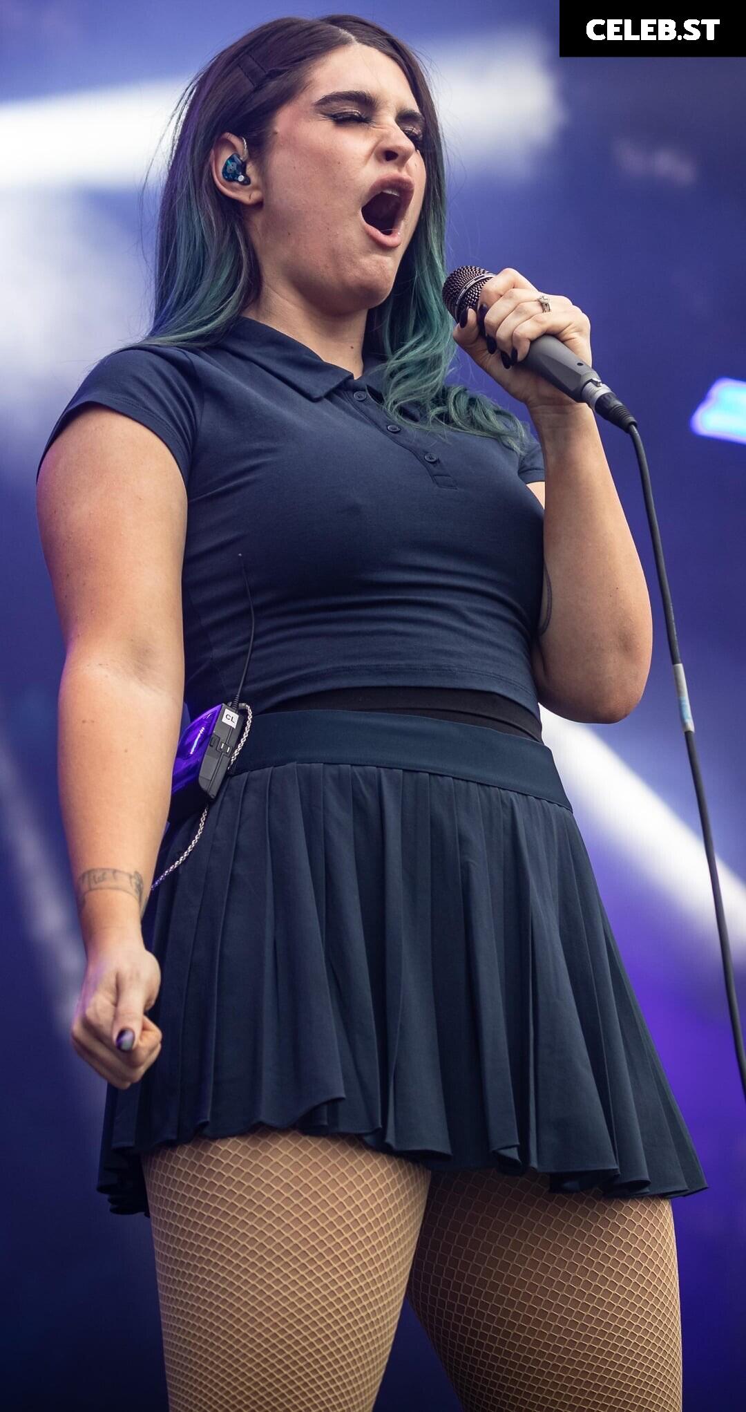Courtney Laplante (Spiritbox Singer) Image 4435456