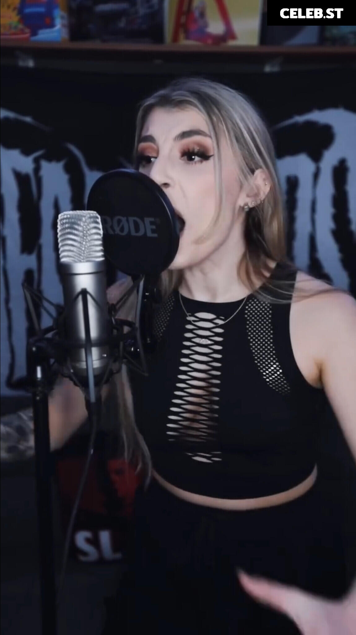 Kasey Karlsen (Singer for Deadlands) Image 4436871