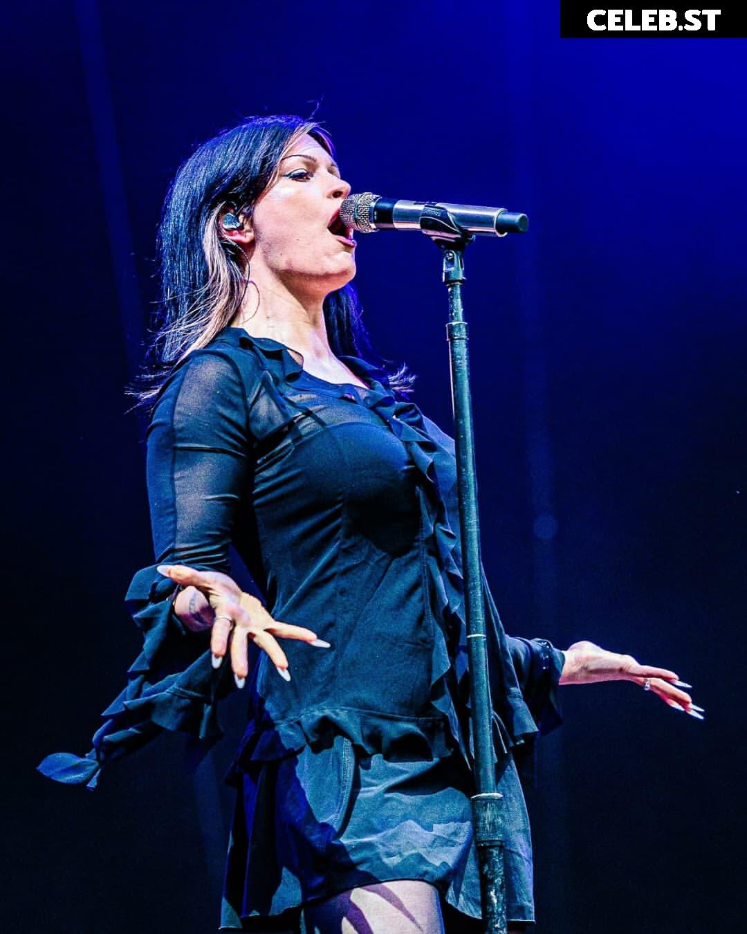 Courtney Laplante (Spiritbox Singer) Image 4436531