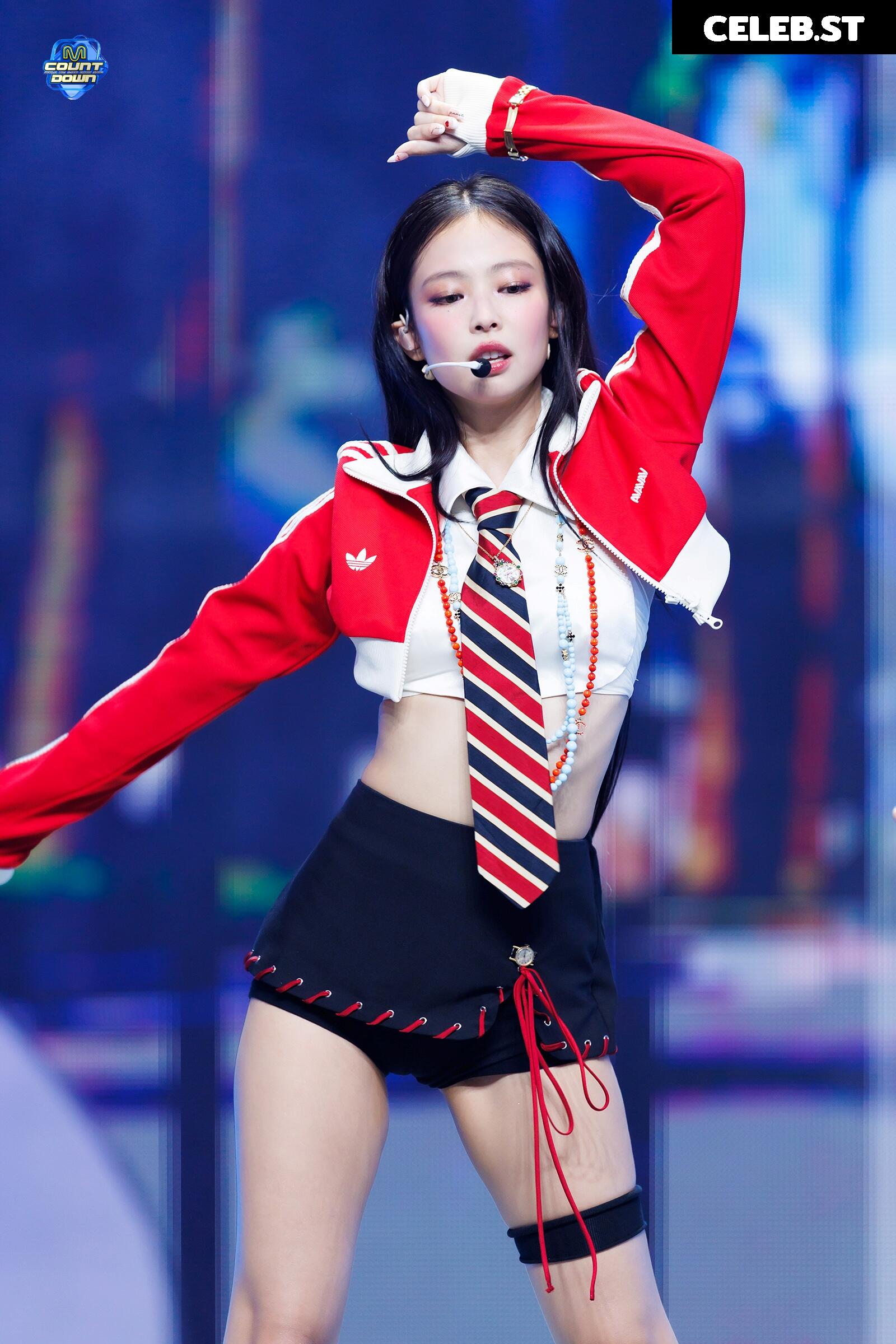 Jennie | BLΛƆKPIИK (Blackpink) Image 4436650