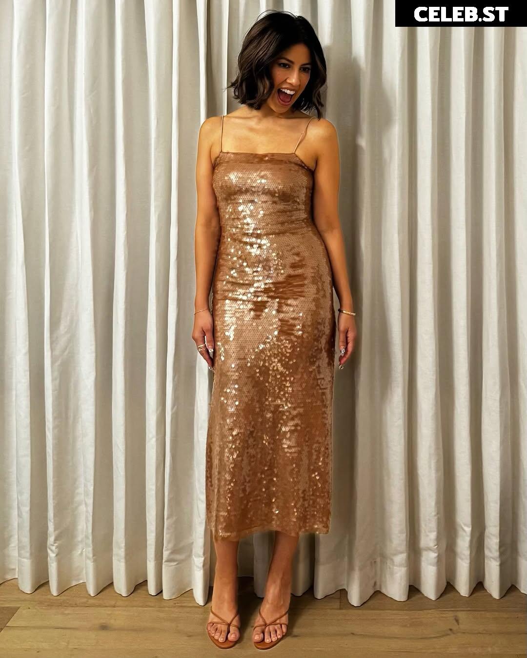 Stephanie Beatriz (Rosa Diaz from Brooklyn Nine-Nine) Image 4436027