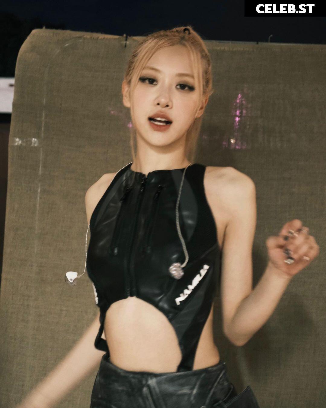 Rosé || Roseanne Park - BLΛƆKPIИK ( BLACKPINK ) Image 4437689