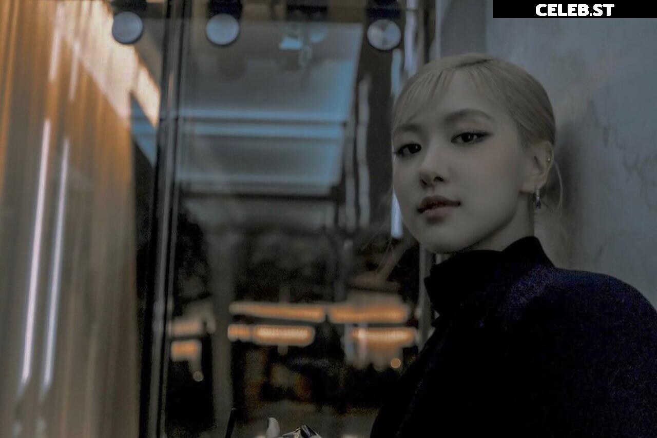 Rosé || Roseanne Park - BLΛƆKPIИK ( BLACKPINK ) Image 4437057