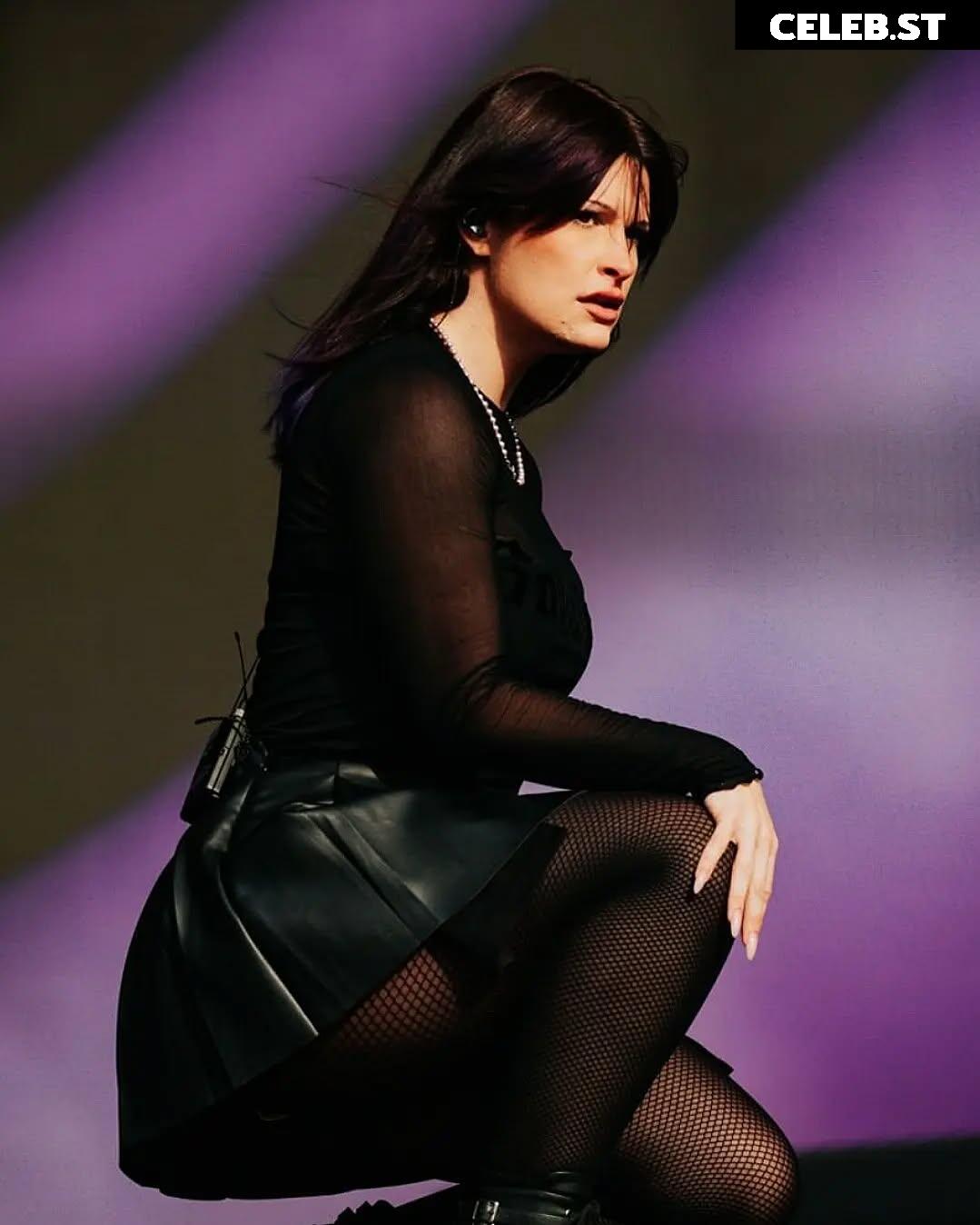 Courtney Laplante (Spiritbox Singer) Image 4437284