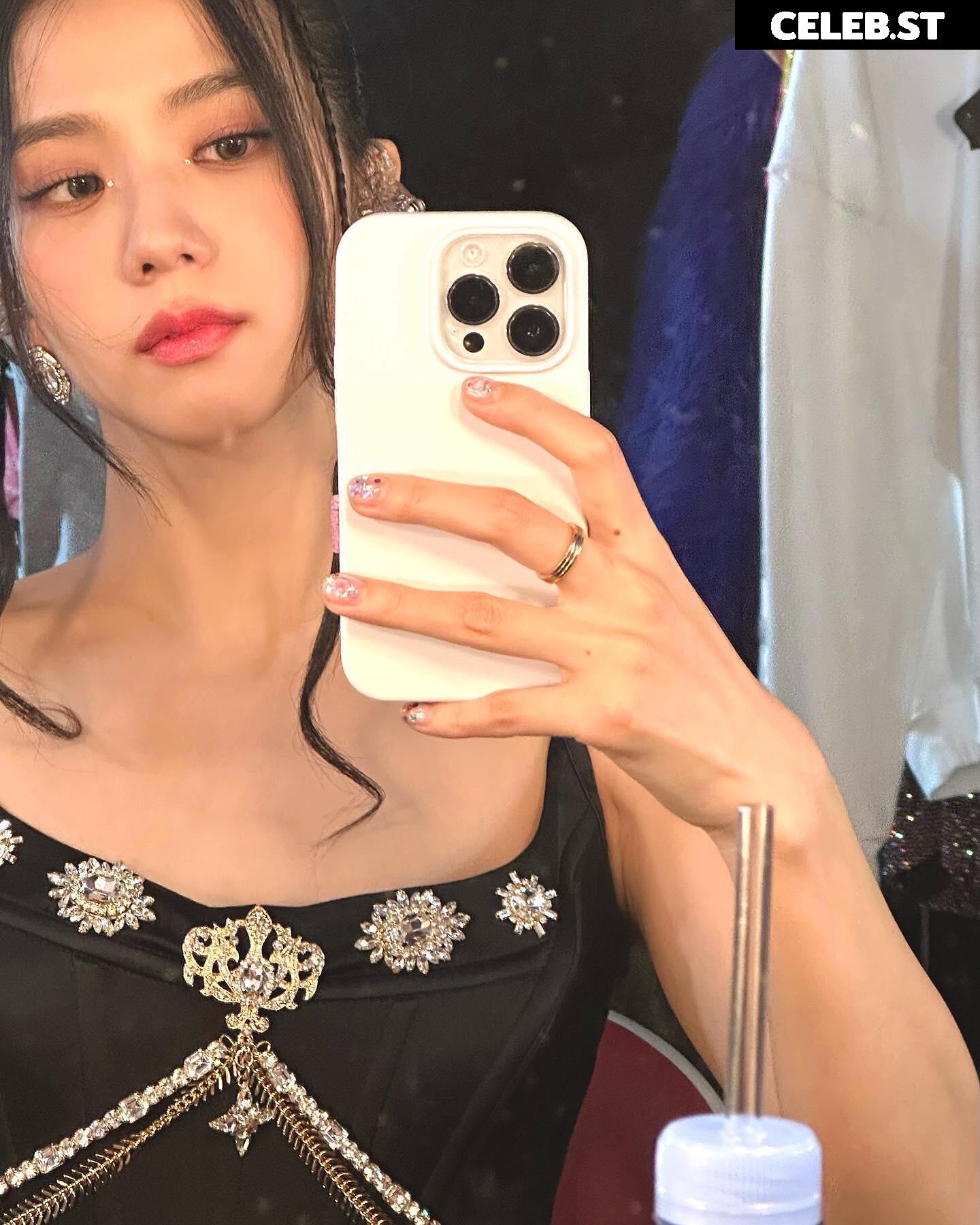 Jisoo  || - BLΛƆKPIИK ( BLACKPINK ) Image 4434450