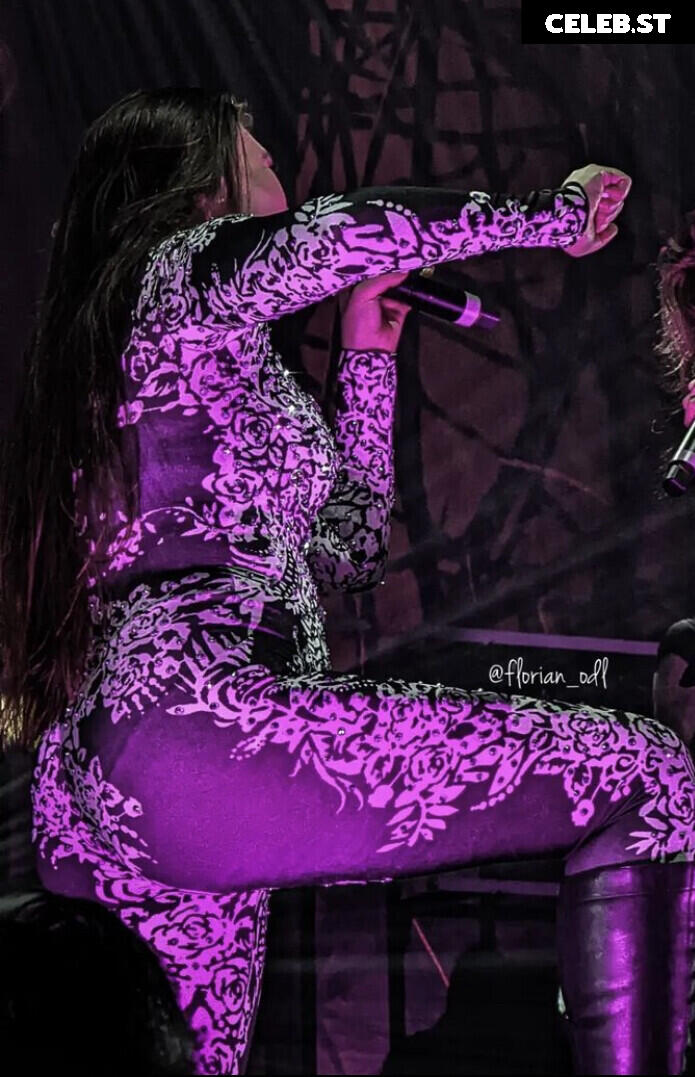 Women of Metal Image 4431844