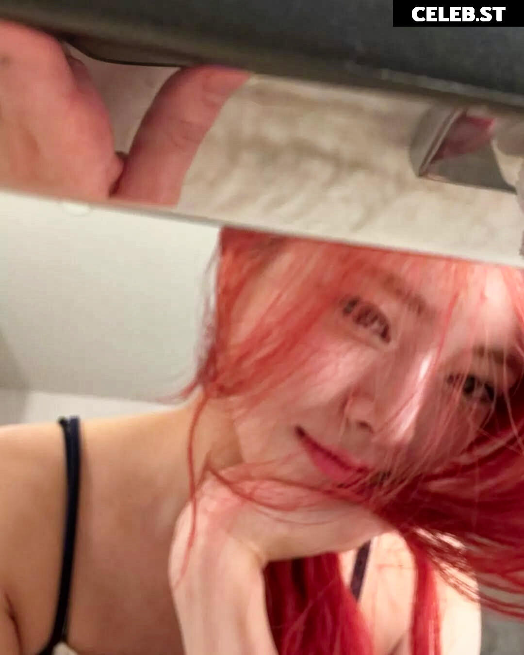 Yuna - ITZY (유나, Shin Yu Na) Image 4431876
