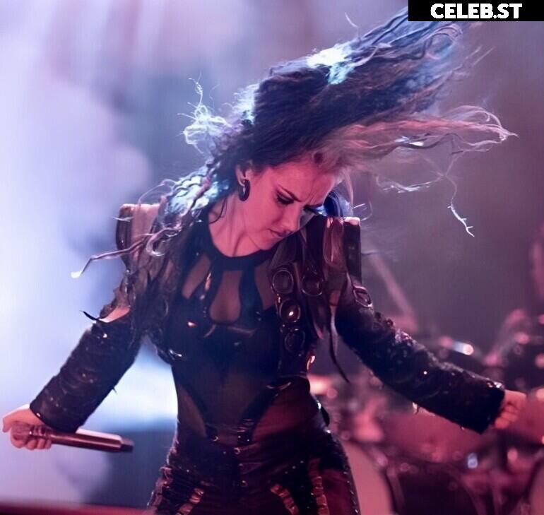 Women of Metal Image 4431473