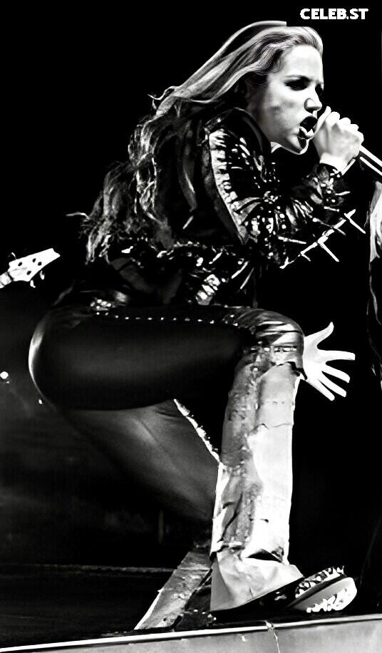 Women of Metal Image 4431423