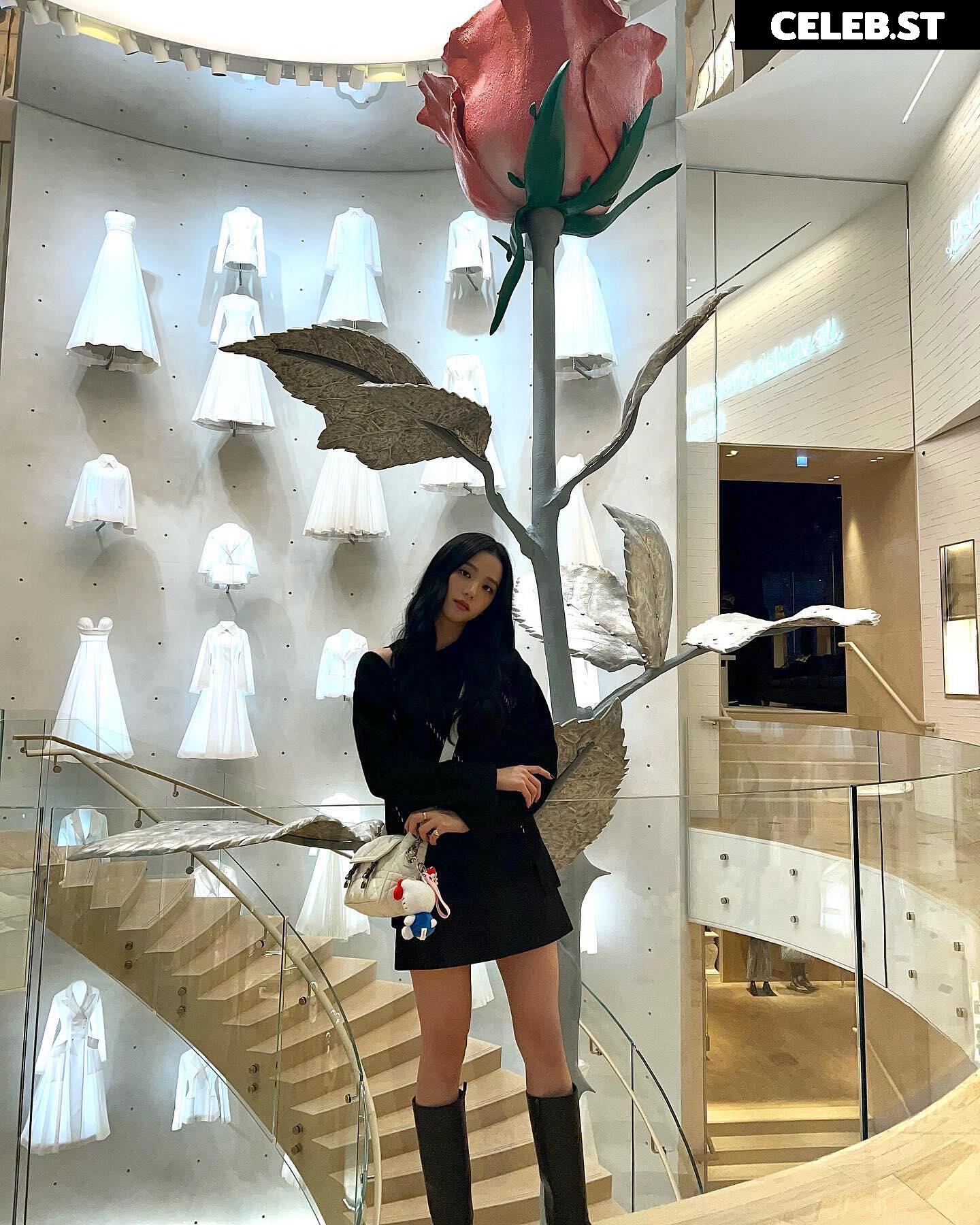 Jisoo  || - BLΛƆKPIИK ( BLACKPINK ) Image 4431729